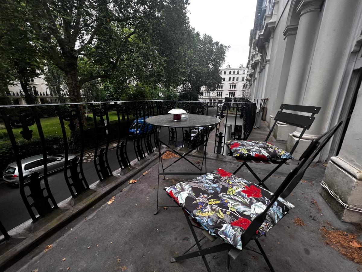Hyde Park Studio Has Private Balcony With Tranquil Garden View Londres Extérieur photo