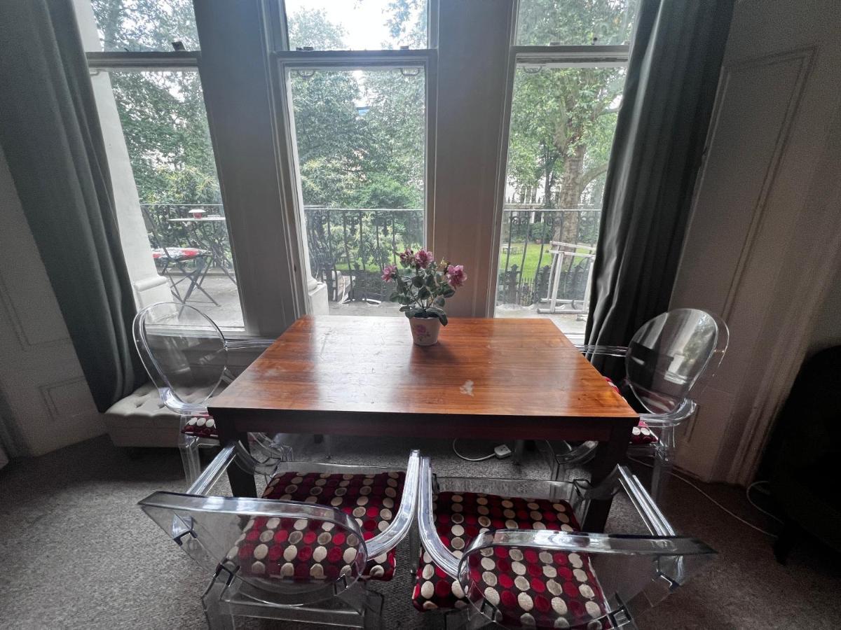 Hyde Park Studio Has Private Balcony With Tranquil Garden View Londres Extérieur photo