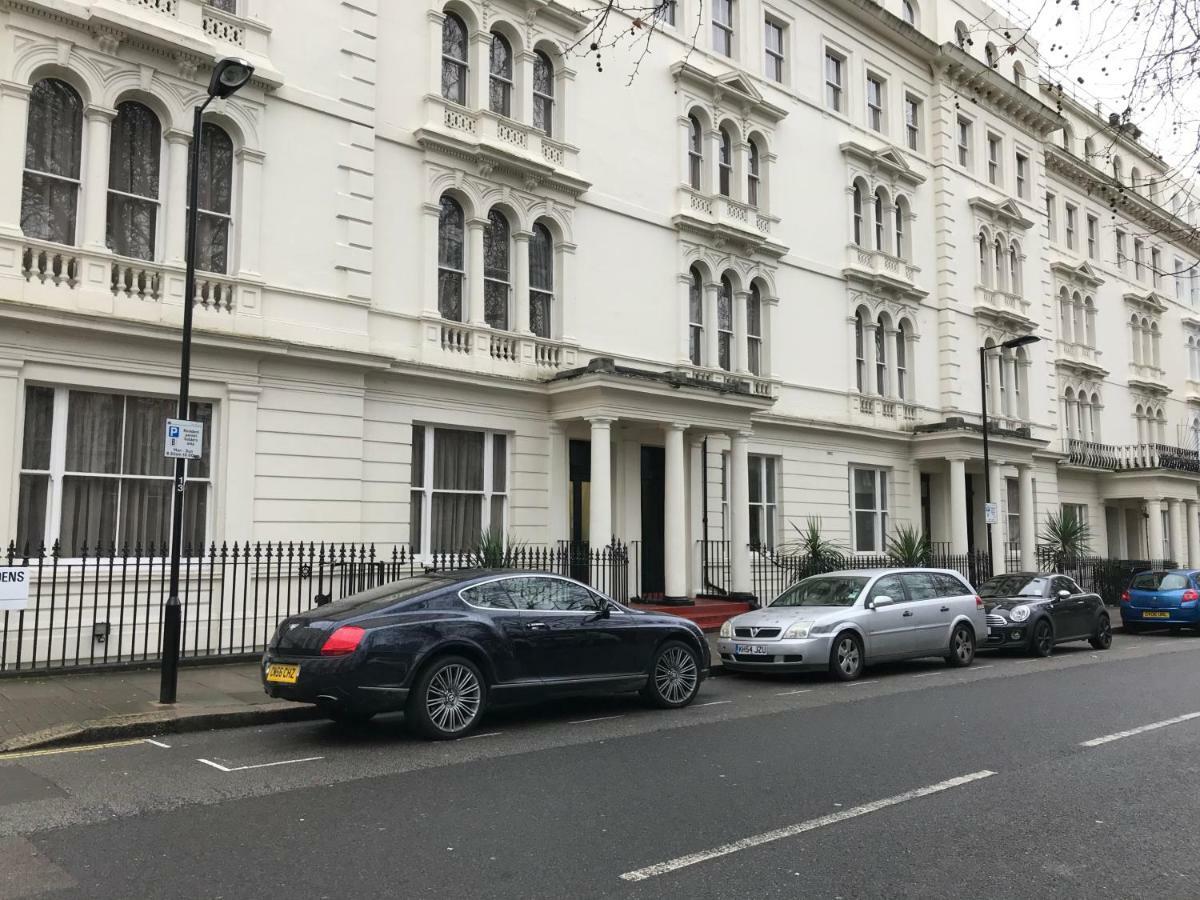 Hyde Park Studio Has Private Balcony With Tranquil Garden View Londres Extérieur photo